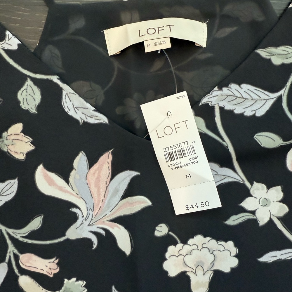 NWT Loft Womens Lined Camisole Top Size M Charcoal Gray, Floral - Picture 3 of 8